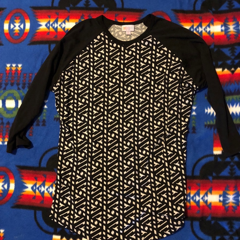 Lularoe shirt